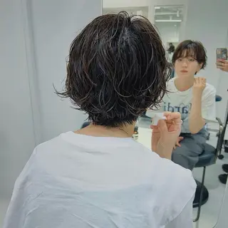 ショート パーマ 🫧もも🫧 ／メンズ〜レディースのヘアスタイル