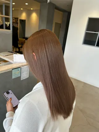 カラー miu ハイライト/一宮のヘアスタイル