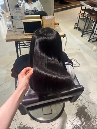 ロング AInoa Hanare所属・【髪質改善】市原 詩織のヘアスタイル