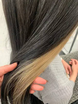 ロング カラー レイヤー ハイトーン 暖色⭐︎KANAKOのヘアスタイル