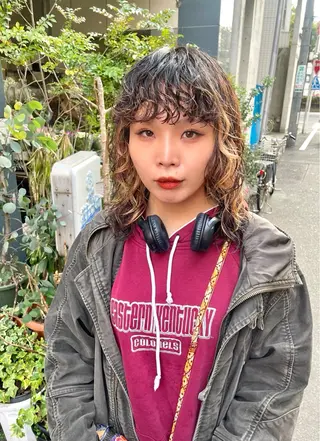 セミロング パーマ 宮川 日菜子のヘアスタイル