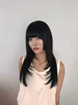 ロング ALBUM新宿所属・リクト /レイヤーカットのヘアスタイル