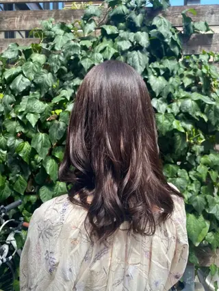 セミロング カラー 🩶 AIRA / 透明感カラー 🩶のヘアスタイル