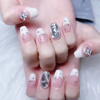 ネイル Nailsalon calme所属・calme ☾ yuukiのネイルデザイン
