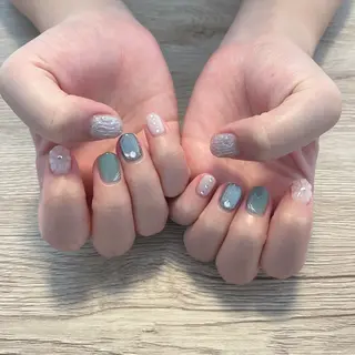 ネイル 児玉 茉緒のネイルデザイン