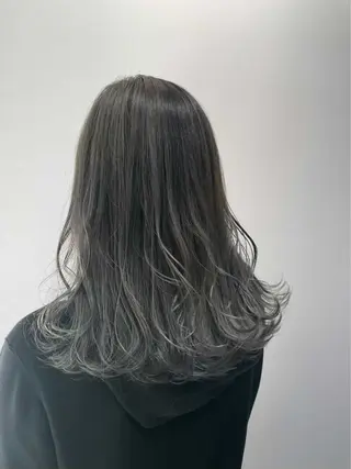ロング カラー SHOEI 【nero】のヘアスタイル