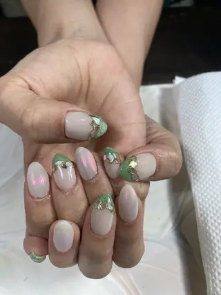 ネイル IWAMOTO Aのネイルデザイン