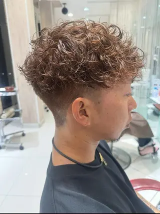 ショート パーマ カラー メンズ 💈メンズ特化 美容師サキ💈のヘアスタイル