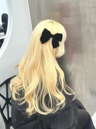 ロング ❤︎ワンホンガーリー なハイトーンヘア❤︎のヘアスタイル