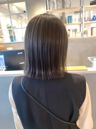 カラー 赤塚 望有のヘアスタイル