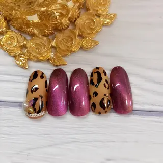 ネイル Lily Roseスタッフ一同のマツエク・マツパデザイン