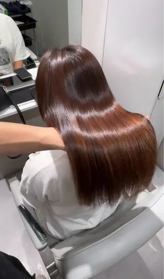 セミロング Rita/髪質改善 /透明感カラーのヘアスタイル