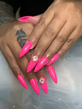 ネイル lucky nail 歌舞伎町のネイルデザイン