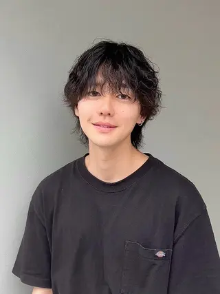 パーマ まなり See.のヘアスタイル