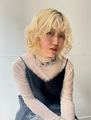 ミディアム 神田 凜音のヘアスタイル