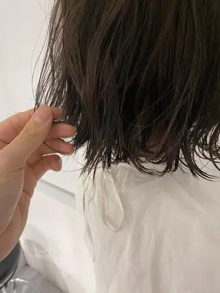 ミディアム カラー ヘアアレンジ 外苑前NO.1艶髪 透明感カラーのヘアスタイル