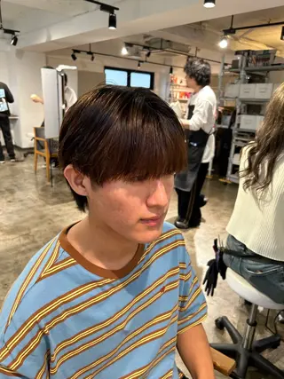 ショート メンズ become men's hair 名駅店所属・名駅/フェザーパーマ 韓国ヘア/森岡のヘアスタイル