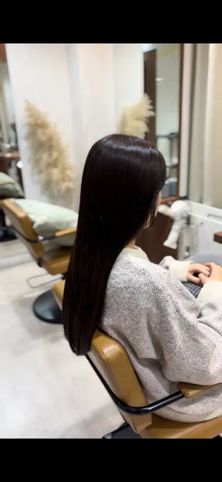 ロング HONOKA /透明感カラーのヘアスタイル