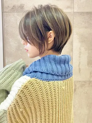 ショート カラー 西村 公孝のヘアスタイル
