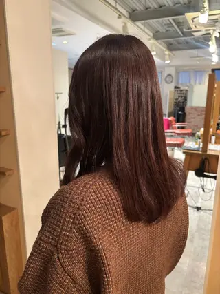 ミディアム 青山 月香のヘアスタイル