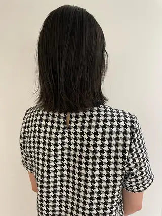 ミディアム カラー iet.所属・ウルフ/ボブ/耳ツボ ジュエリー◎ricoのヘアスタイル