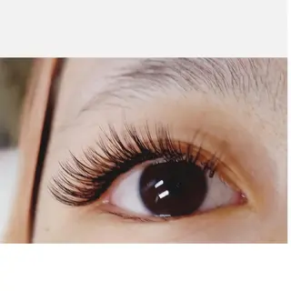 マツエク・マツパ 💡次世代LED -TIARA💡のマツエク・マツパデザイン