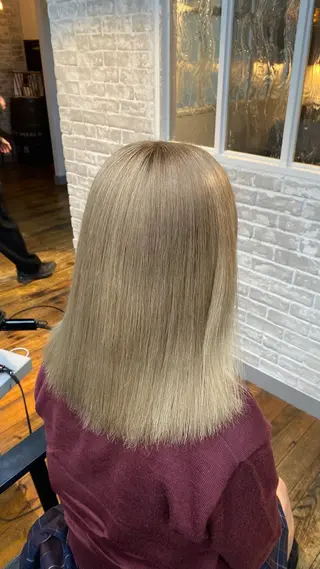 ミディアム カラー 🎀ボブカット🤍 💙韓国風パーマみくのヘアスタイル