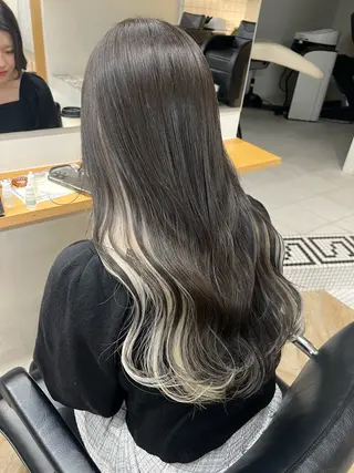 ロング カラー ベージュカラー 新潟/万代/井上佑のヘアスタイル