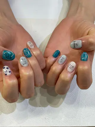 ショート ネイル mark 🤍Yuki🤍のネイルデザイン