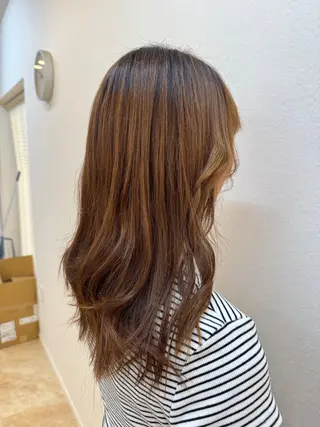 ロング リトル・サイエンティスト所属・一宮/縮毛矯正/ 内野優紀のヘアスタイル