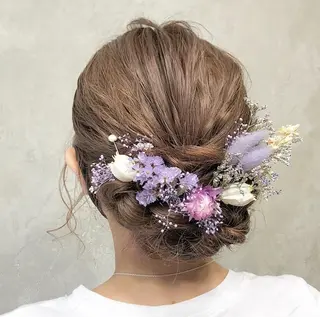 セミロング ヘアアレンジ 艶ピンク*ヘアセット 🌙shioriのヘアスタイル