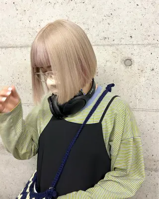 ミディアム デザイン🥇複雑履歴 ハイトーン特化のヘアスタイル