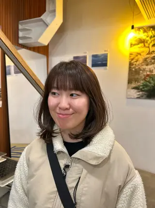 ミディアム 🌞アオキ サキ🕊のヘアスタイル