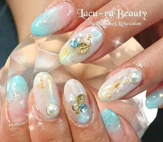 ネイル 小顔と腸の専門店 ラクーラビューティのエステ・リラクイメージ