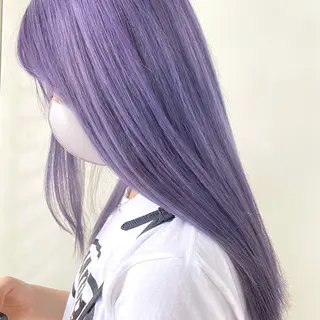 セミロング カラー ANNA /艶髪/ハイトーンのヘアスタイル