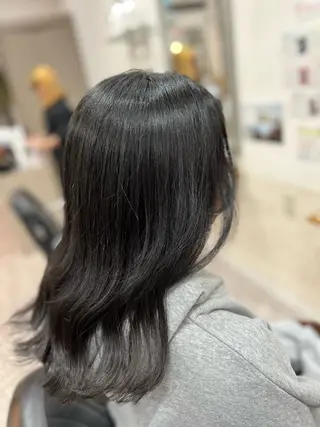 ロング 艶髪🥣透明感カラー 🫧前田奈津実のヘアスタイル