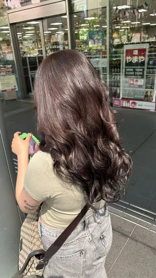 カラー タケムラ アオバのヘアスタイル