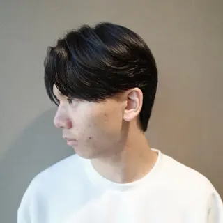 メンズ 【1.NK】Solon船橋002号室所属・友野飛翔/メンズ特化 /センターパートのヘアスタイル