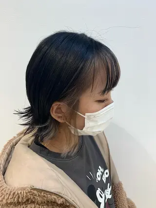 ミディアム 🐺ウルフ× ハイトーン🐺MOEのヘアスタイル