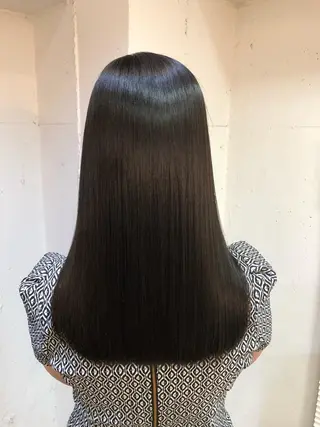 ロング kawakita yoshinoriのヘアスタイル