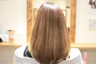 ミディアム カラー 髪質改善×矯正🫧 韓国ヘアasamiのヘアスタイル