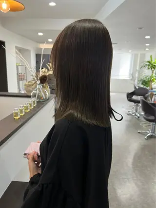 セミロング タナカ レイヤのヘアスタイル