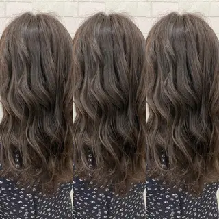 カラー 宇田川 直輝のヘアスタイル