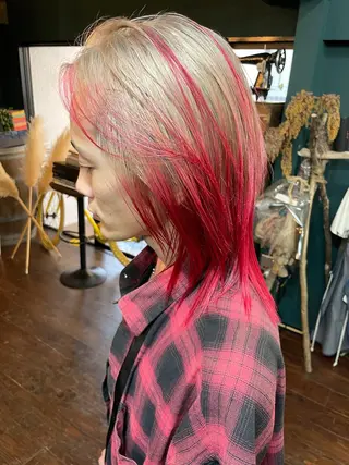 カラー vivre libre所属・vivre libreのヘアスタイル