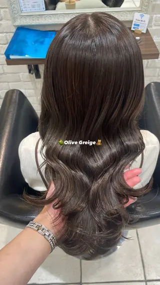 カラー 🩵RIKO🩵 透明感カラー🫧のヘアスタイル