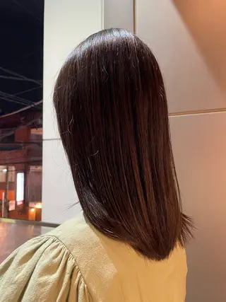 セミロング 芝山 柚衣のヘアスタイル