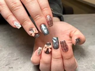 ネイル STAR RIVER【スターリバー】所属・MIKI🌼 個性派ネイル🌈のネイルデザイン