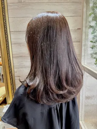 ロング 一ノ瀬 琴未のヘアスタイル