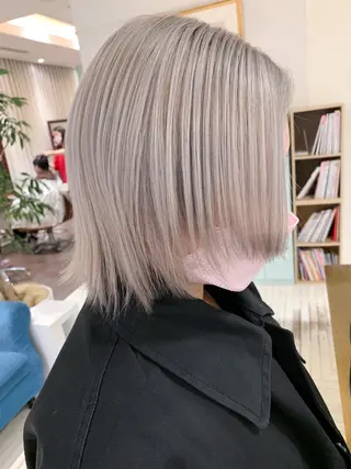 ミディアム 🍀ケアブリーチ カラー🍀坂井のヘアスタイル