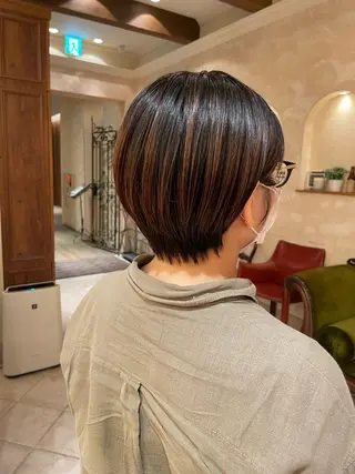 ショート ボブ ホノカのヘアスタイル